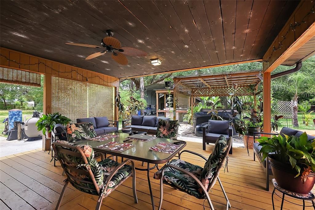 For Sale: $750,000 (4 beds, 2 baths, 3430 Square Feet)