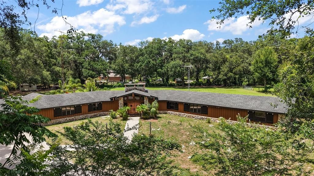 For Sale: $750,000 (4 beds, 2 baths, 3430 Square Feet)