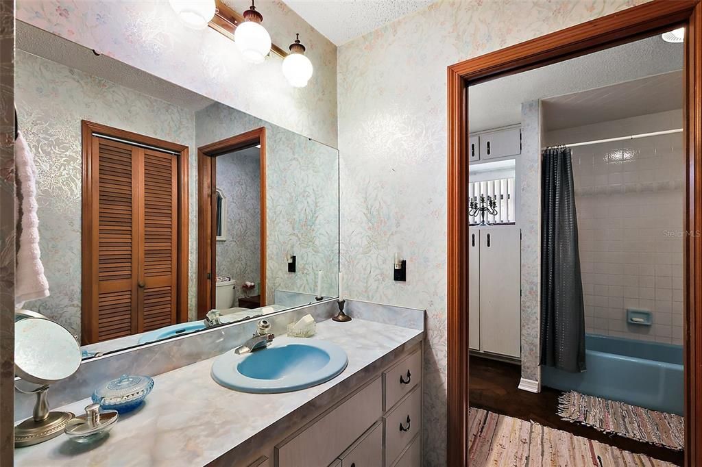 For Sale: $750,000 (4 beds, 2 baths, 3430 Square Feet)