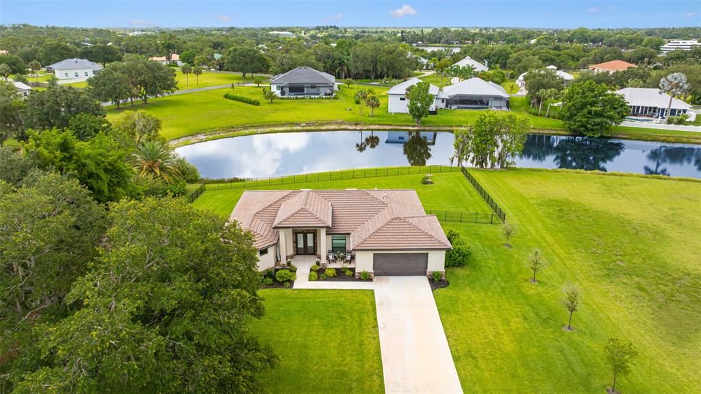 En Venta: $599,000 (3 camas, 2 baños, 1964 Pies cuadrados)