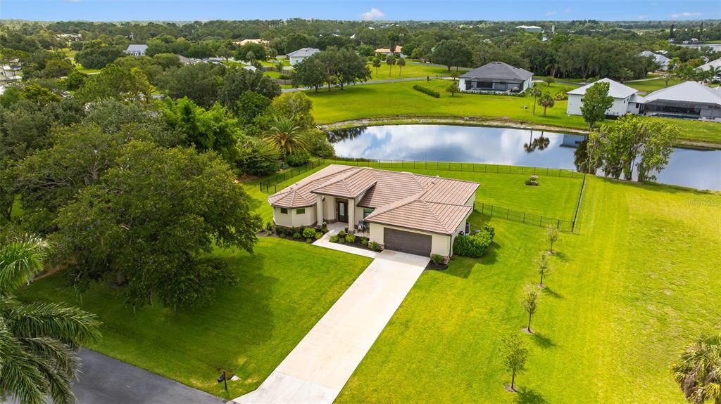 En Venta: $599,000 (3 camas, 2 baños, 1964 Pies cuadrados)