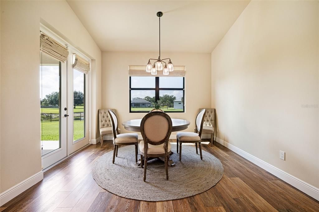 En Venta: $599,000 (3 camas, 2 baños, 1964 Pies cuadrados)