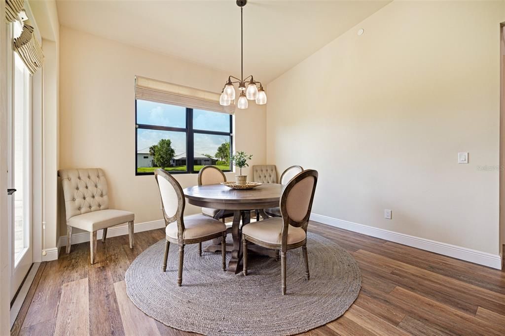 En Venta: $599,000 (3 camas, 2 baños, 1964 Pies cuadrados)