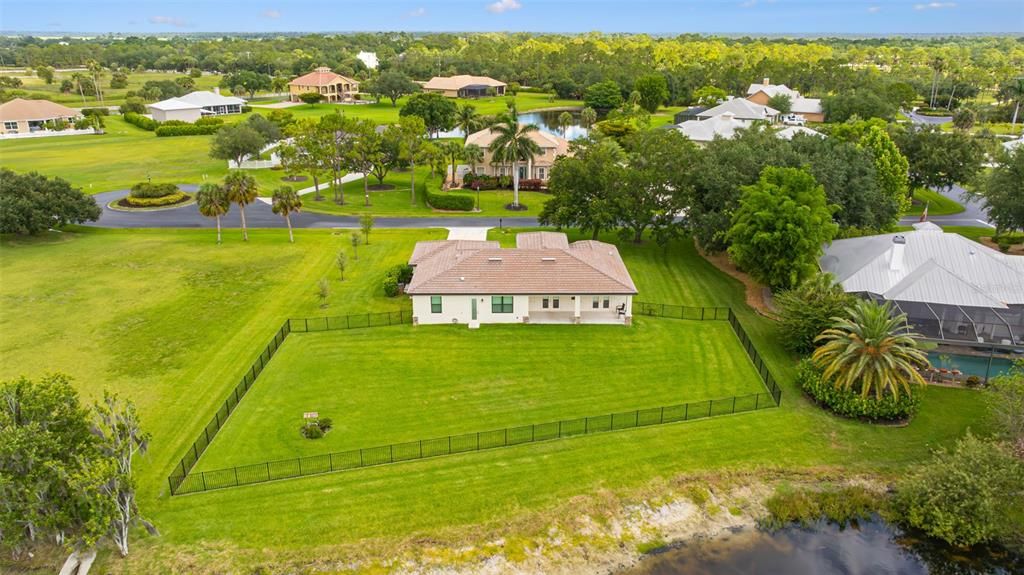 En Venta: $599,000 (3 camas, 2 baños, 1964 Pies cuadrados)