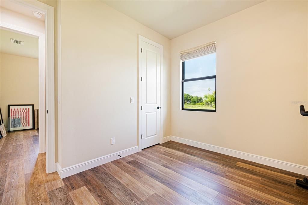 En Venta: $599,000 (3 camas, 2 baños, 1964 Pies cuadrados)