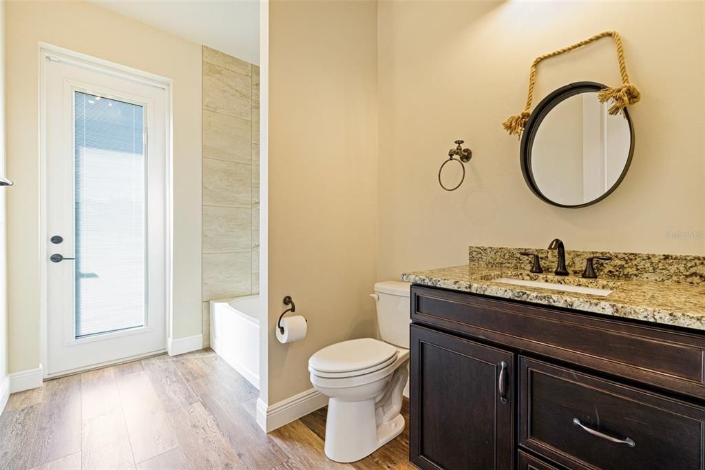 En Venta: $599,000 (3 camas, 2 baños, 1964 Pies cuadrados)