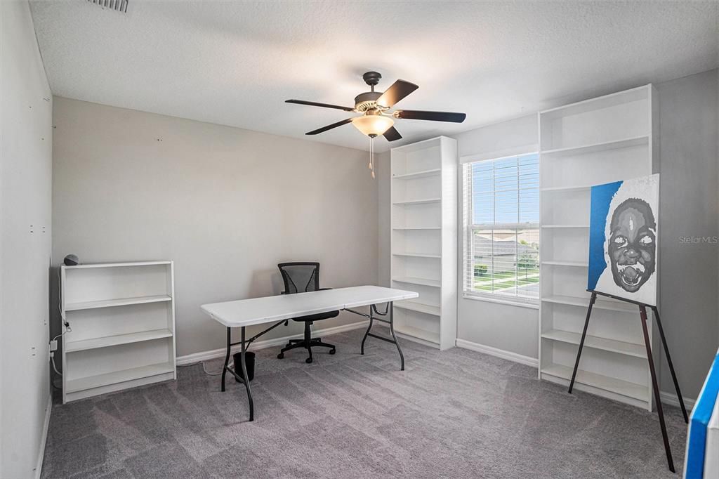 待售: $365,000 (4 贝兹, 2 浴室, 2635 平方英尺)