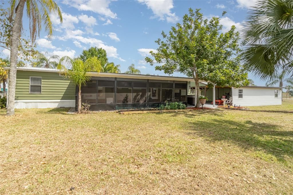 На продажу: $299,900 (3 спален, 2 ванн, 2272 Квадратных фут)