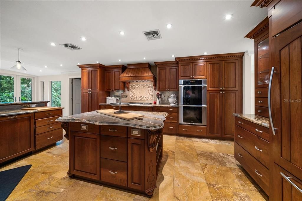 For Sale: $1,899,000 (4 beds, 3 baths, 3516 Square Feet)