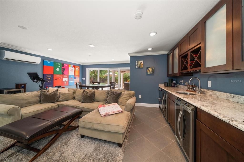 For Sale: $1,899,000 (4 beds, 3 baths, 3516 Square Feet)
