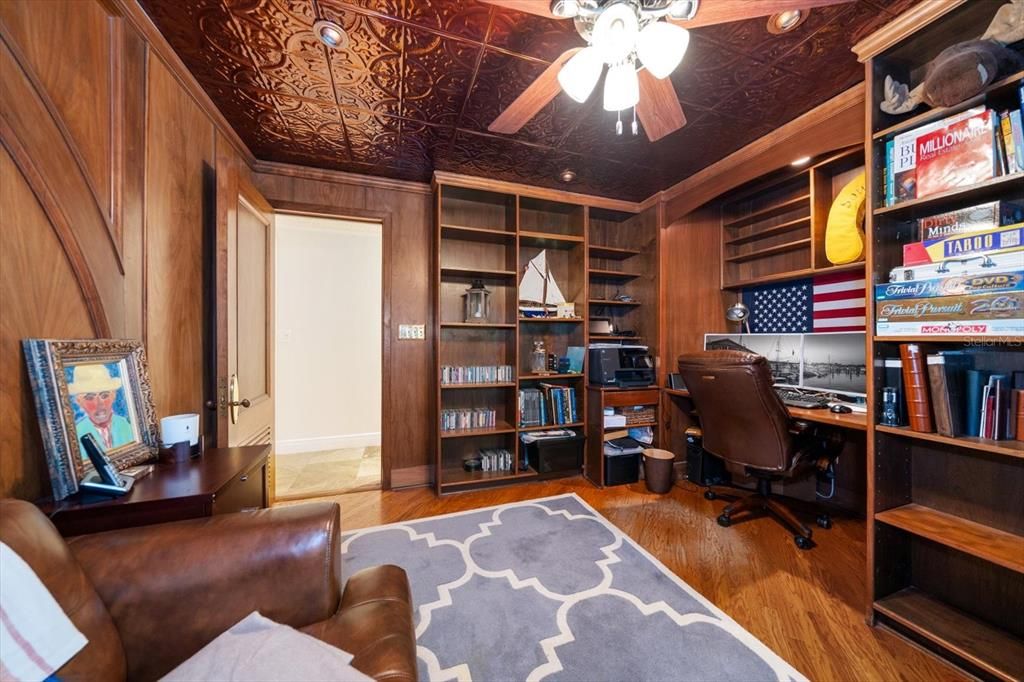 For Sale: $1,899,000 (4 beds, 3 baths, 3516 Square Feet)