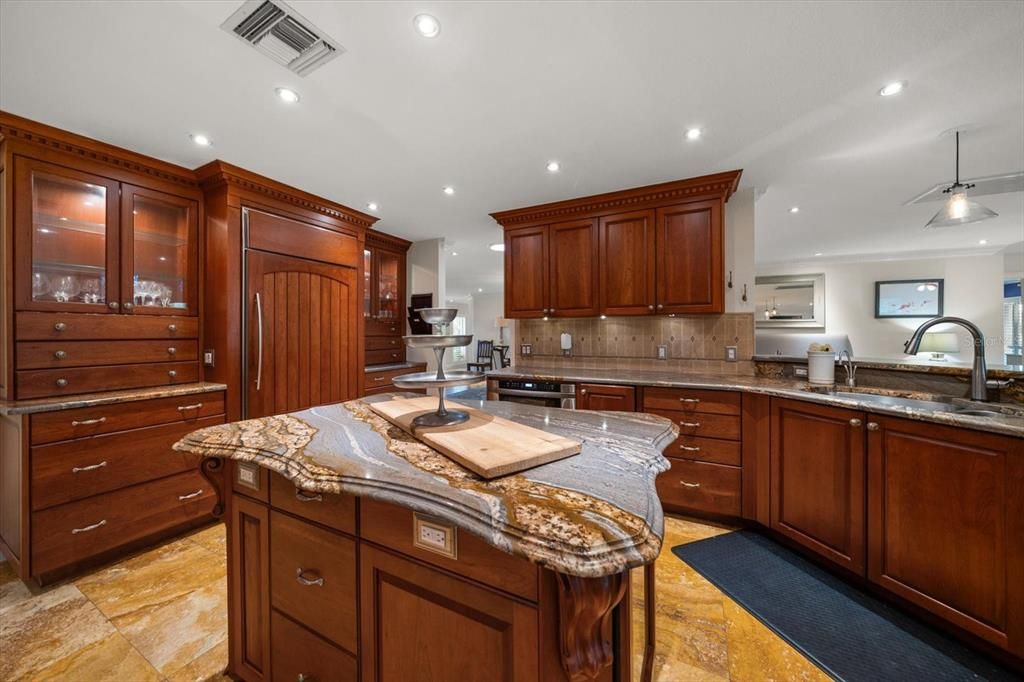 For Sale: $1,899,000 (4 beds, 3 baths, 3516 Square Feet)