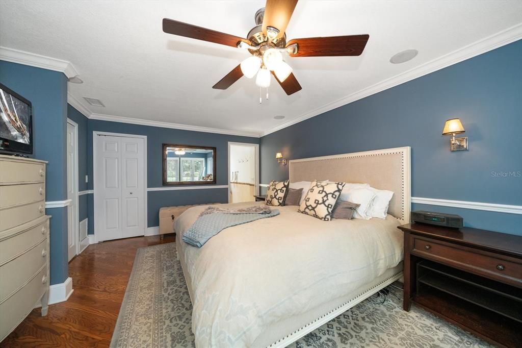 For Sale: $1,899,000 (4 beds, 3 baths, 3516 Square Feet)