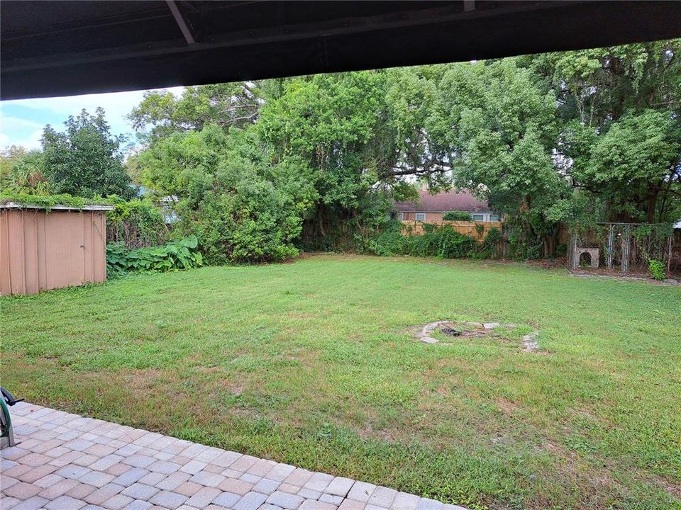 Active With Contract: $2,500 (2 beds, 2 baths, 1375 Square Feet)