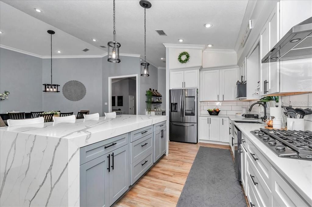 For Sale: $849,000 (4 beds, 3 baths, 3146 Square Feet)