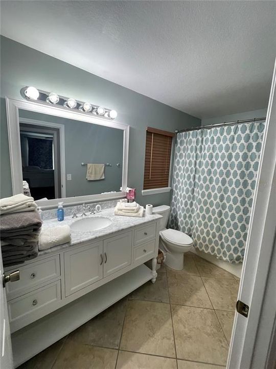 For Rent: $5,800 (3 beds, 2 baths, 1725 Square Feet)