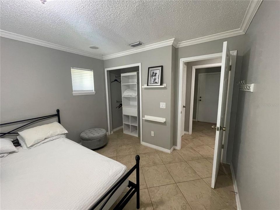 For Rent: $5,800 (3 beds, 2 baths, 1725 Square Feet)