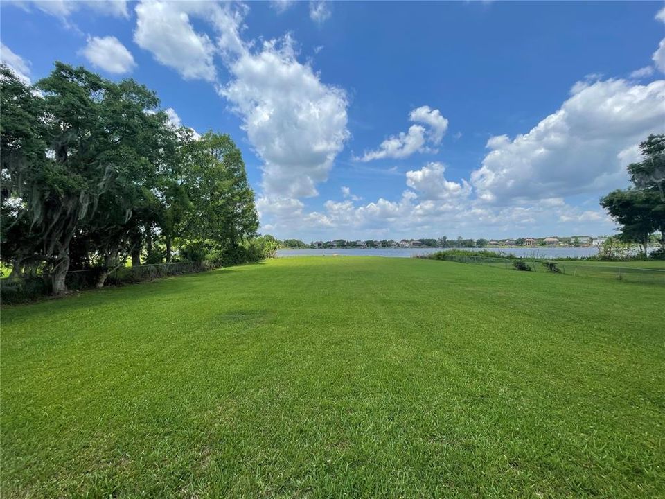 For Rent: $5,800 (3 beds, 2 baths, 1725 Square Feet)