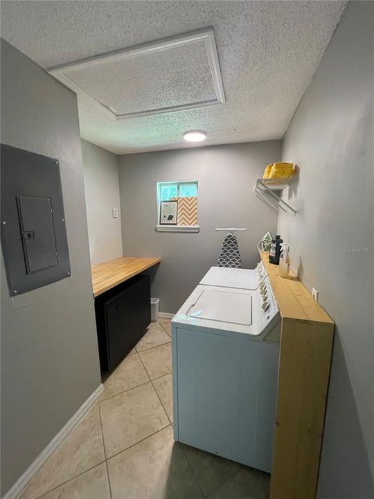 For Rent: $5,800 (3 beds, 2 baths, 1725 Square Feet)