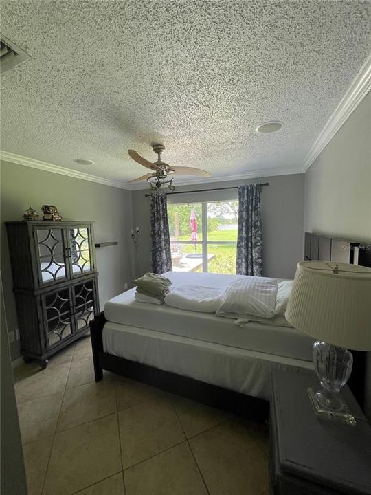 For Rent: $5,800 (3 beds, 2 baths, 1725 Square Feet)