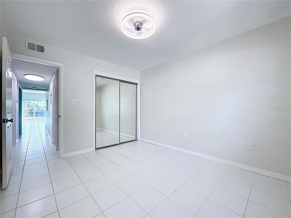 Activo con contrato: $185,000 (1 camas, 1 baños, 565 Pies cuadrados)