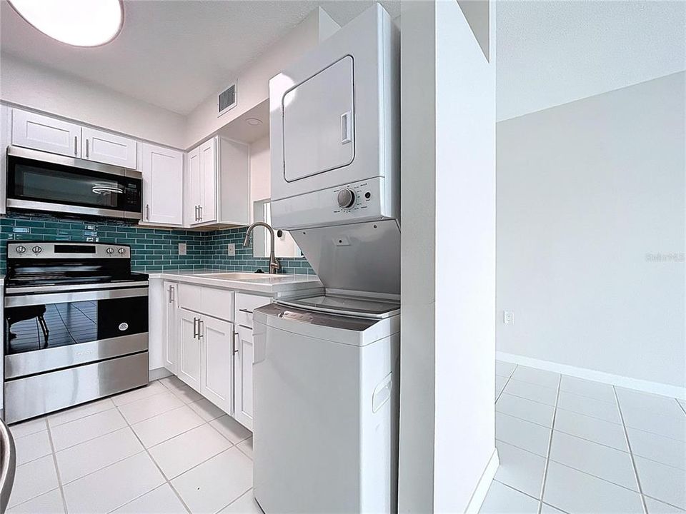 Activo con contrato: $185,000 (1 camas, 1 baños, 565 Pies cuadrados)