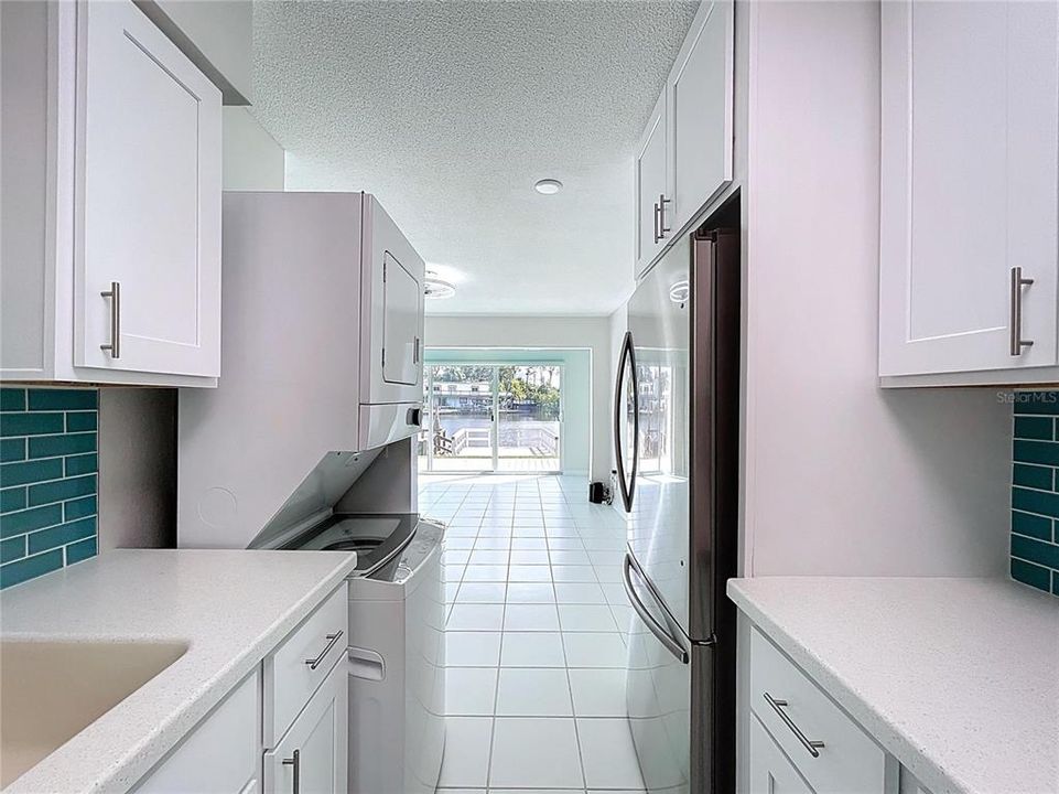 Activo con contrato: $185,000 (1 camas, 1 baños, 565 Pies cuadrados)