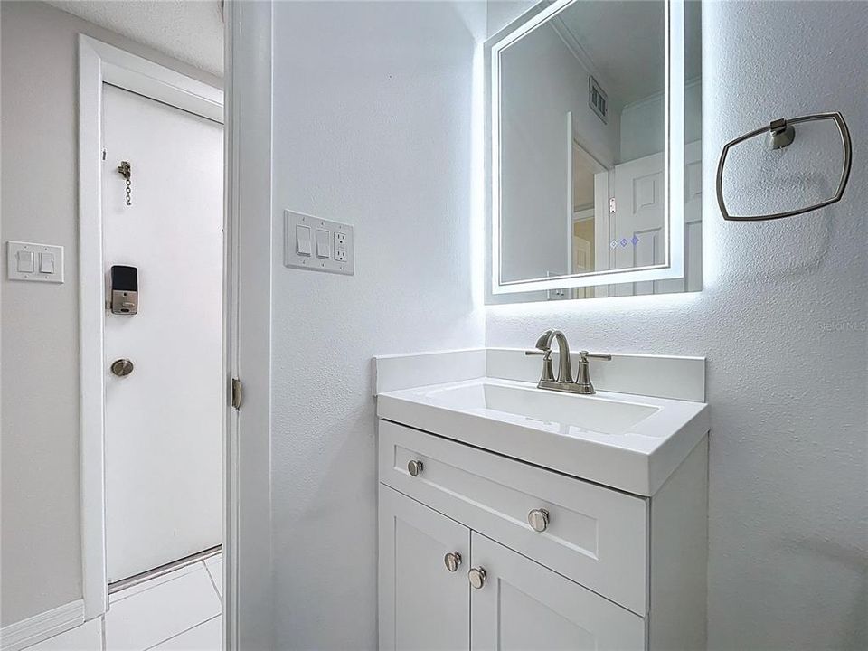 Activo con contrato: $185,000 (1 camas, 1 baños, 565 Pies cuadrados)