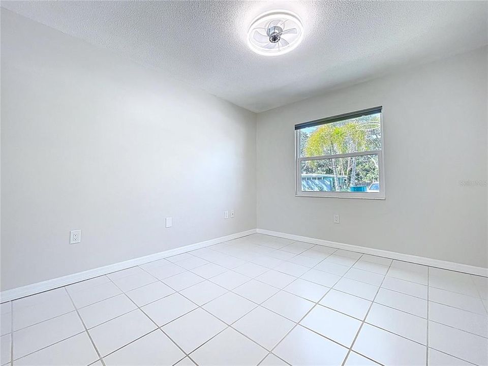 Activo con contrato: $185,000 (1 camas, 1 baños, 565 Pies cuadrados)