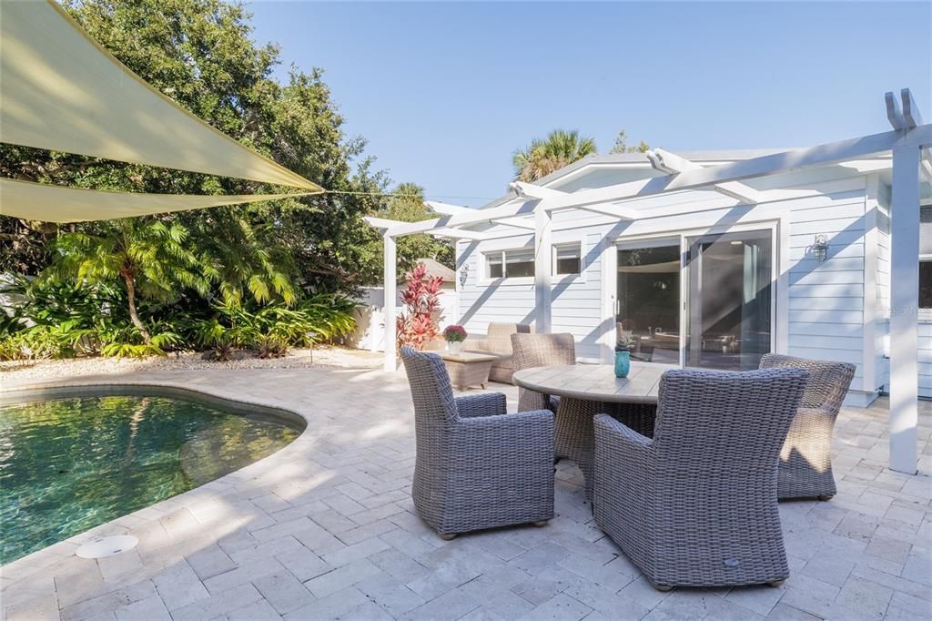 For Sale: $2,395,000 (4 beds, 3 baths, 2348 Square Feet)