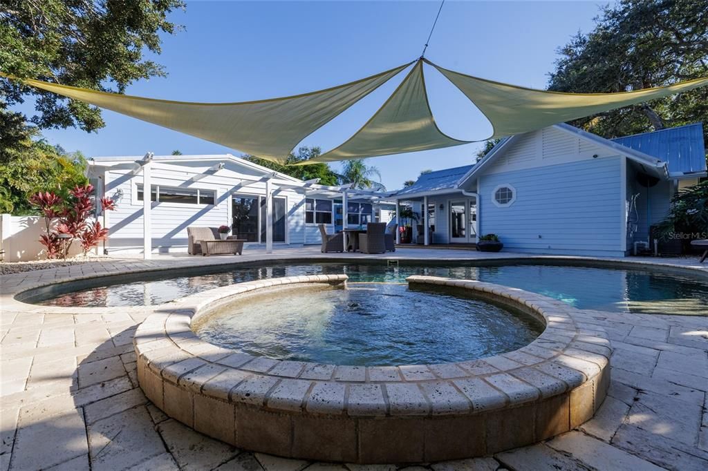 For Sale: $2,395,000 (4 beds, 3 baths, 2348 Square Feet)