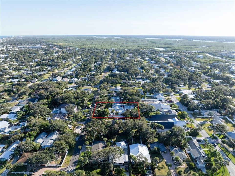 For Sale: $2,395,000 (4 beds, 3 baths, 2348 Square Feet)