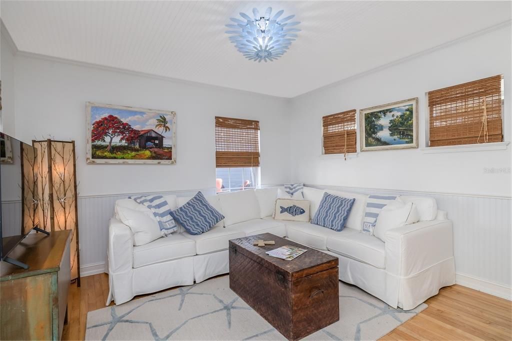 For Sale: $2,395,000 (4 beds, 3 baths, 2348 Square Feet)