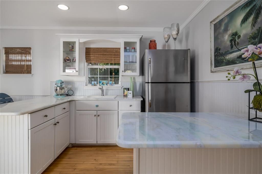 For Sale: $2,395,000 (4 beds, 3 baths, 2348 Square Feet)