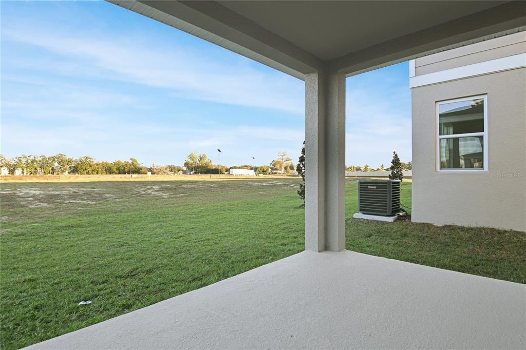 For Sale: $357,916 (4 beds, 2 baths, 2414 Square Feet)