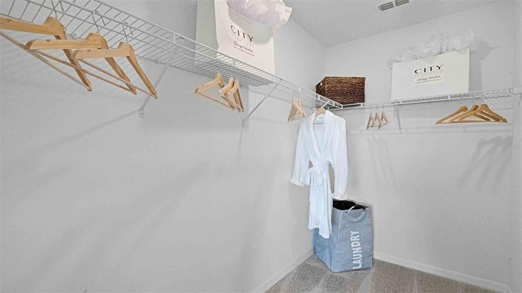 На продажу: $429,990 (3 спален, 2 ванн, 1504 Квадратных фут)