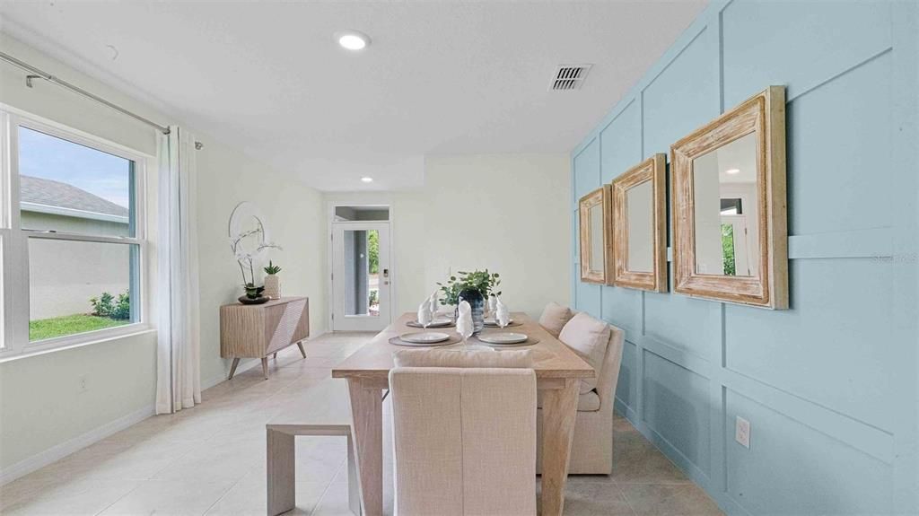 На продажу: $429,990 (3 спален, 2 ванн, 1504 Квадратных фут)