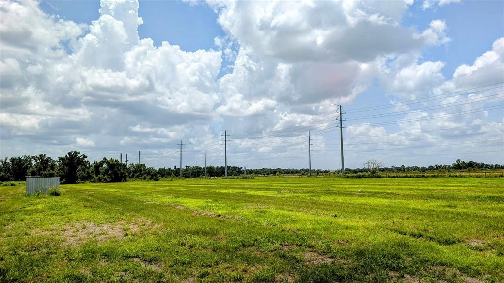 待售: $235,000 (9.31 acres)