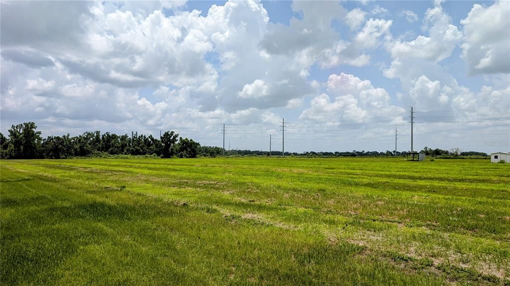 待售: $235,000 (9.31 acres)