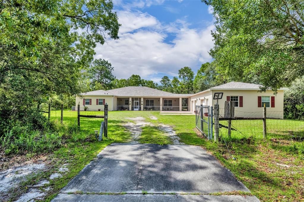 待售: $749,000 (5 贝兹, 4 浴室, 3802 平方英尺)