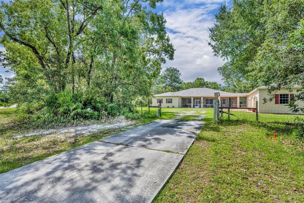 待售: $749,000 (5 贝兹, 4 浴室, 3802 平方英尺)