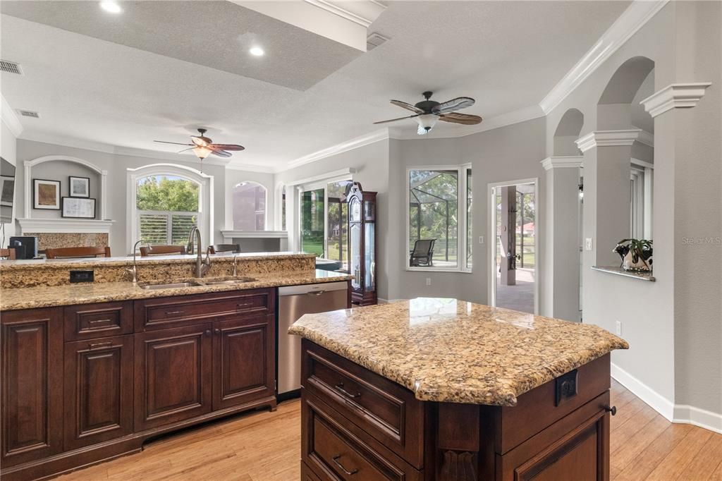 Active With Contract: $750,000 (4 beds, 3 baths, 2661 Square Feet)