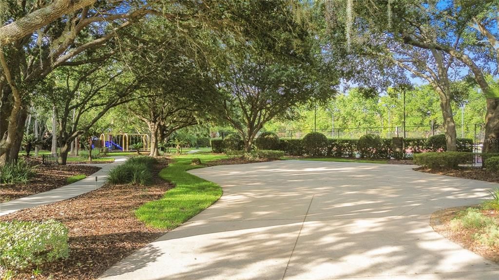 Active With Contract: $750,000 (4 beds, 3 baths, 2661 Square Feet)