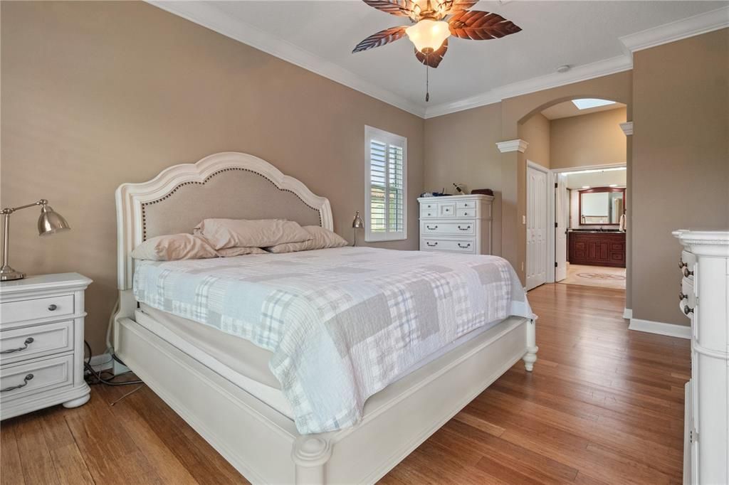 Active With Contract: $750,000 (4 beds, 3 baths, 2661 Square Feet)