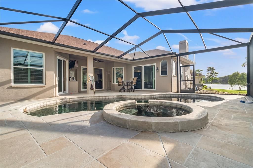 Active With Contract: $750,000 (4 beds, 3 baths, 2661 Square Feet)