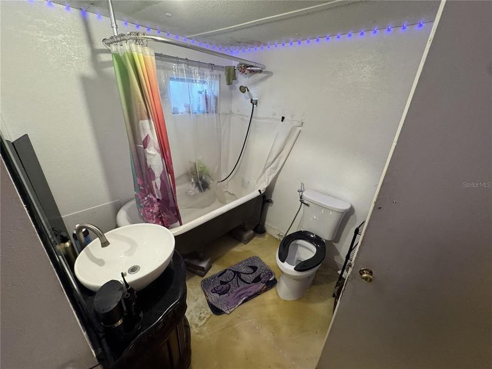 En Venta: $115,000 (2 camas, 1 baños, 959 Pies cuadrados)