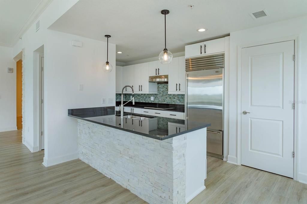 В аренду: $5,500 (2 спален, 2 ванн, 2120 Квадратных фут)