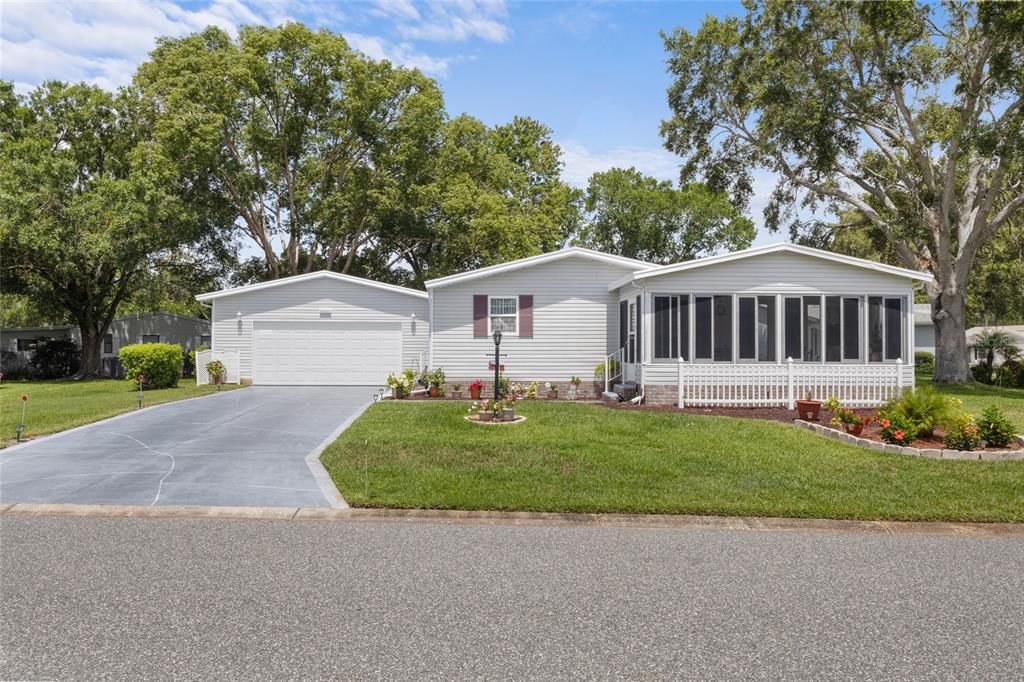 Activo con contrato: $210,000 (2 camas, 2 baños, 936 Pies cuadrados)