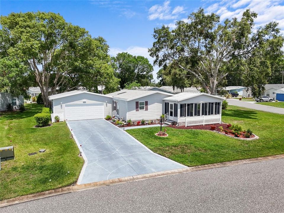 Activo con contrato: $210,000 (2 camas, 2 baños, 936 Pies cuadrados)