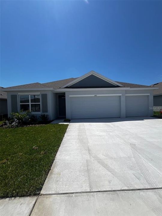 Recently Sold: $379,900 (4 beds, 3 baths, 2015 Square Feet)